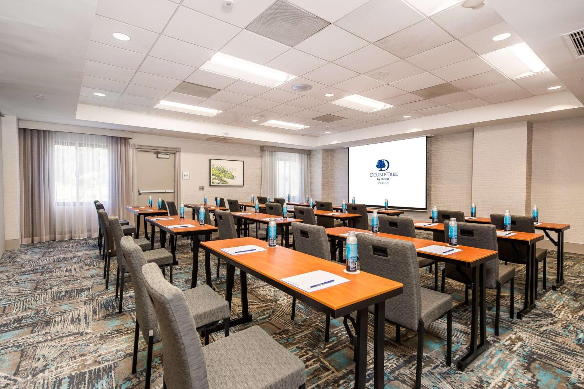 Doubletree By Hilton Carson Hotel Kültér fotó
