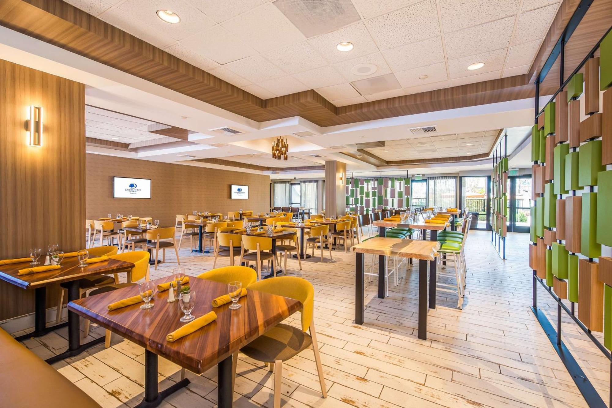 Doubletree By Hilton Carson Hotel Kültér fotó
